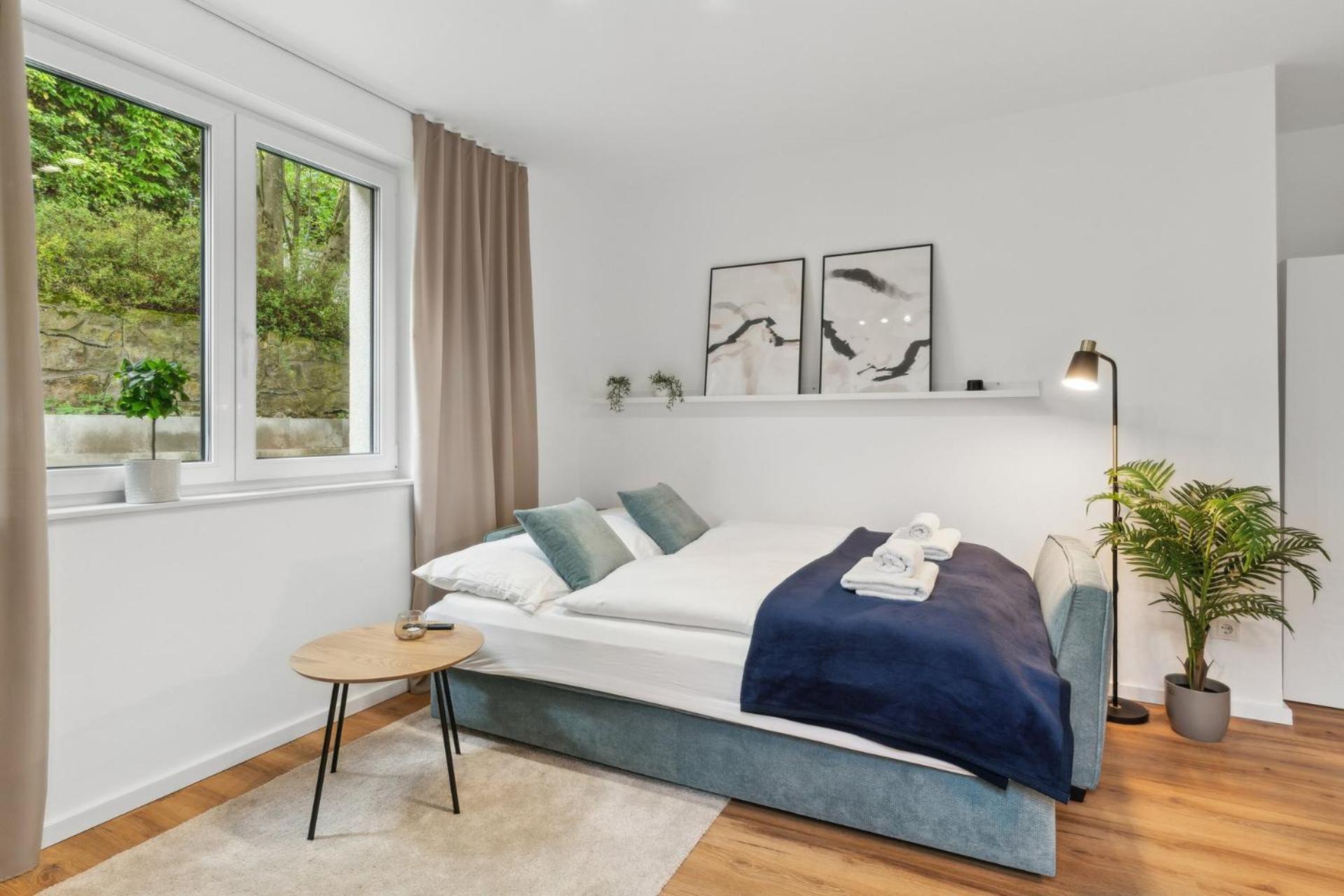 Zwei Apartments Fuer Bis Zu 8 Personen Zentral, Modern, Mit Terrasse & Balkon Bielefeld Exterior foto