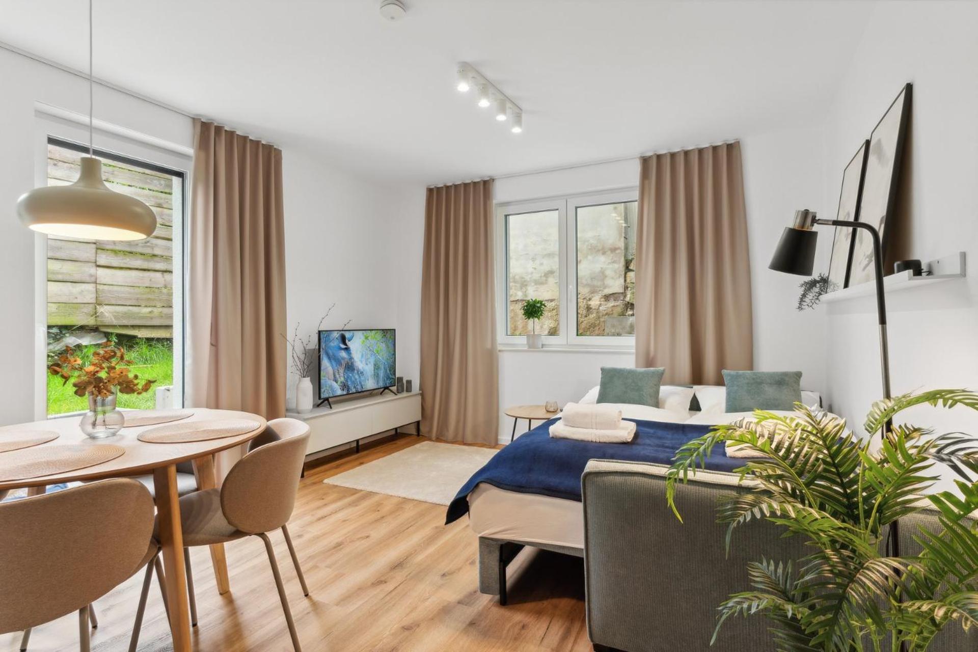 Zwei Apartments Fuer Bis Zu 8 Personen Zentral, Modern, Mit Terrasse & Balkon Bielefeld Exterior foto